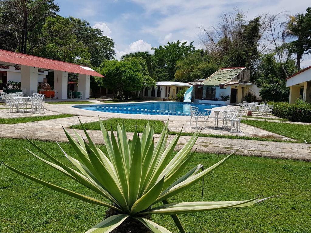 Hotel Villas Kin Ha Palenque Exterior photo